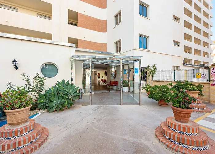 Palace Carihuela Apartamento *